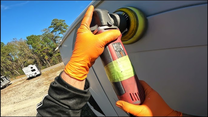 hand wax and application finish